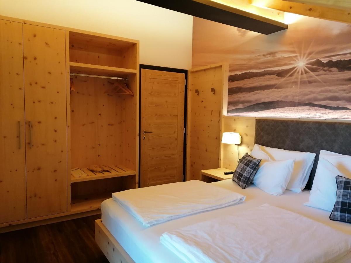 Dolomites B&B - Suites, Apartments And Spa Tesero Kültér fotó