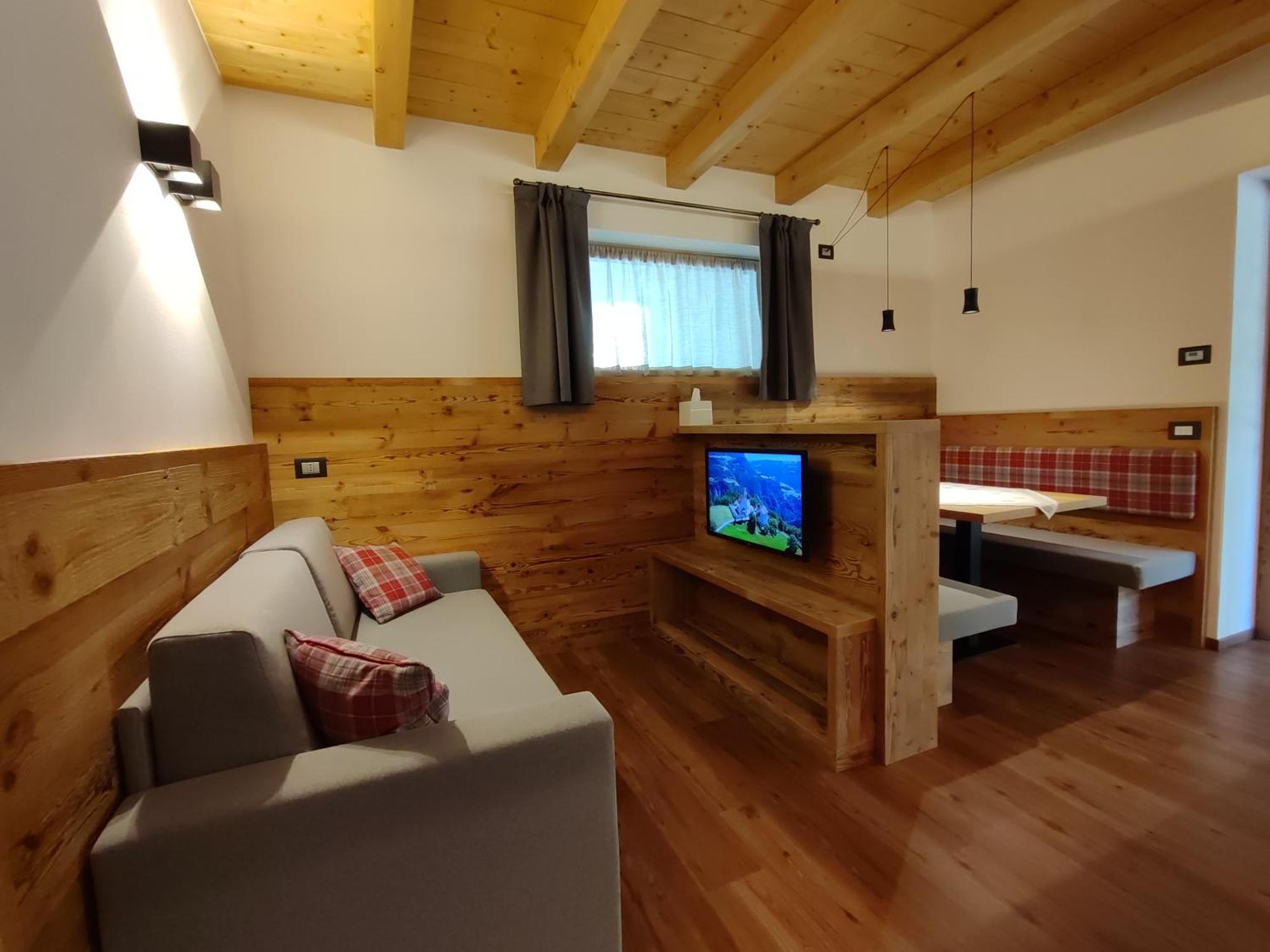 Dolomites B&B - Suites, Apartments And Spa Tesero Kültér fotó