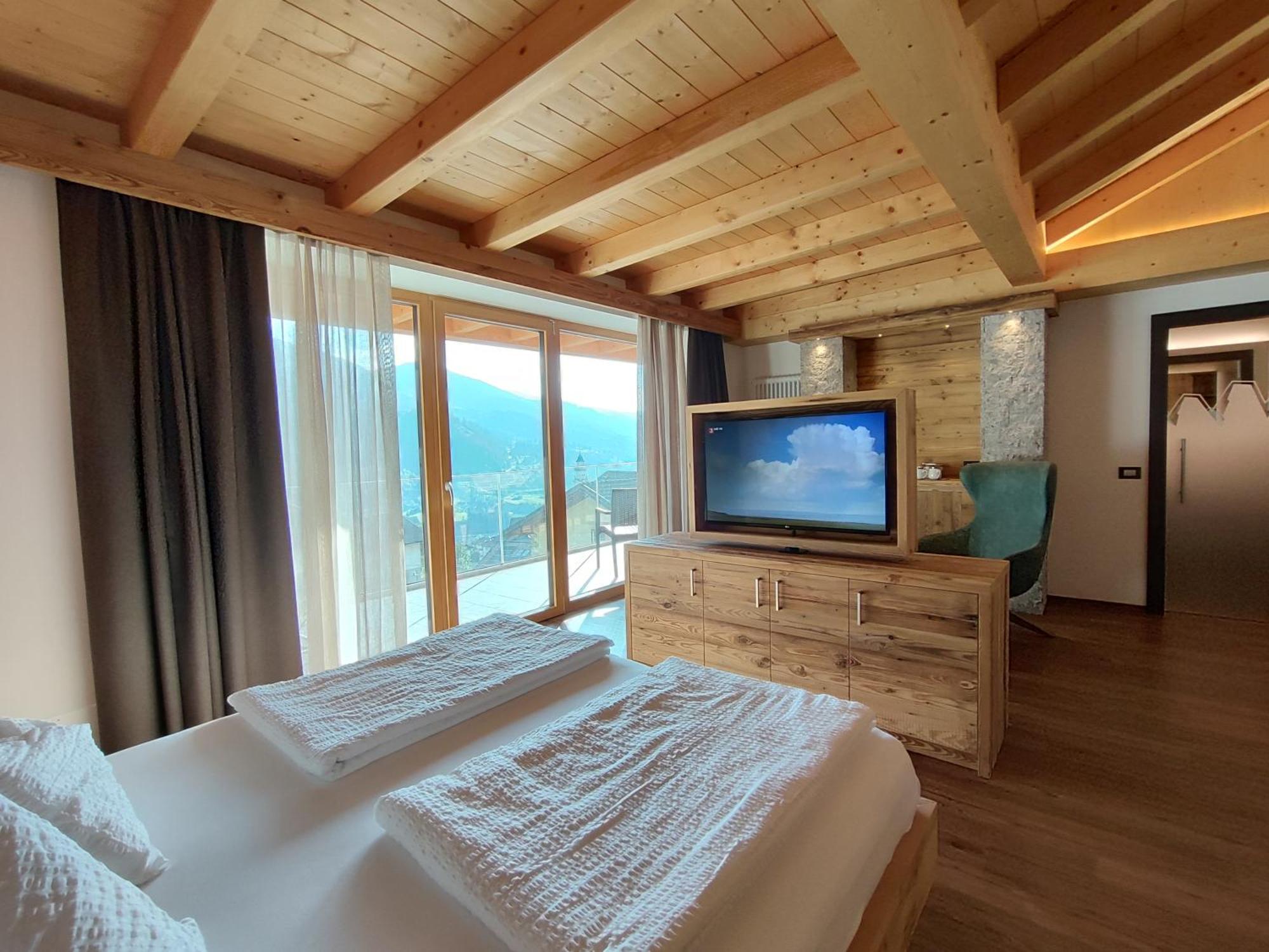 Dolomites B&B - Suites, Apartments And Spa Tesero Kültér fotó